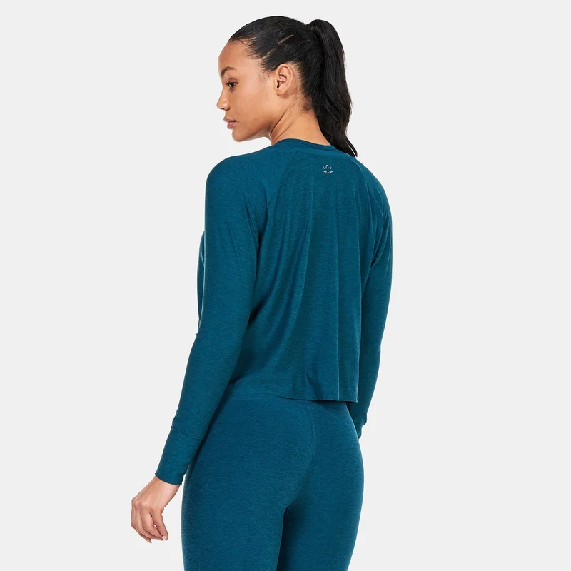 بيوند يوغا تيشيرت فيذر ويت داي دريمر بأكمام طويلة للنساء